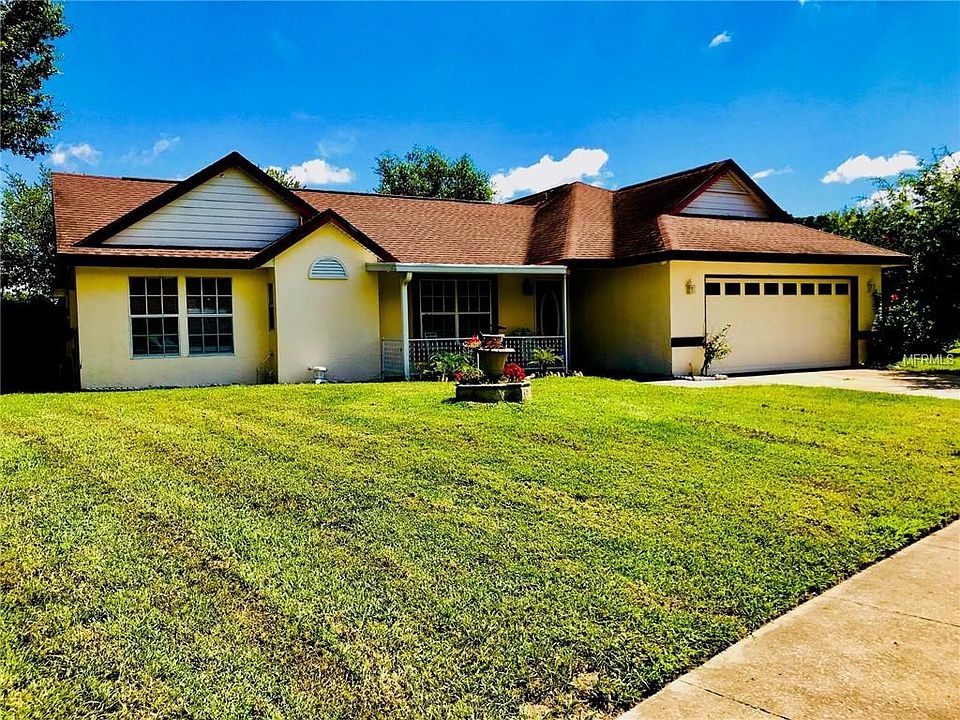 1st image of 8103 Lesia Cir