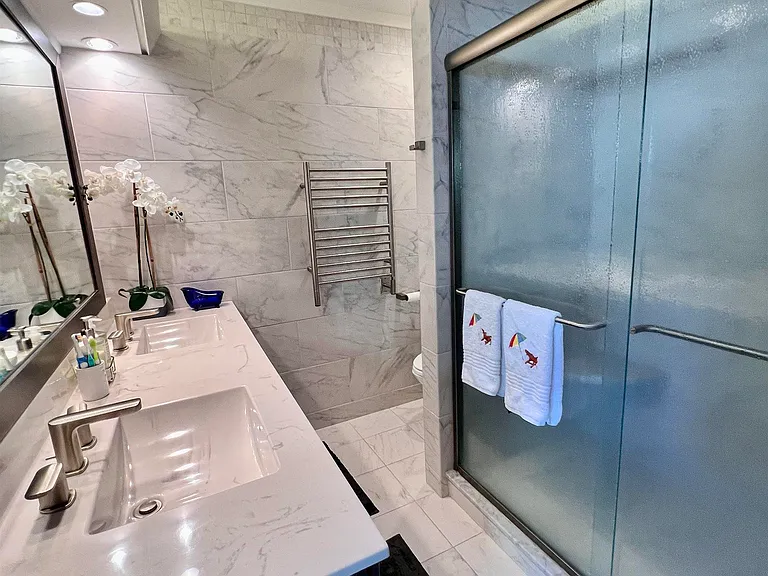 7 N Delavan Ave #2026 — Photo 42