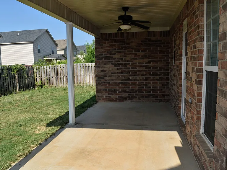 1074 Grove Landing Ln — Photo 7
