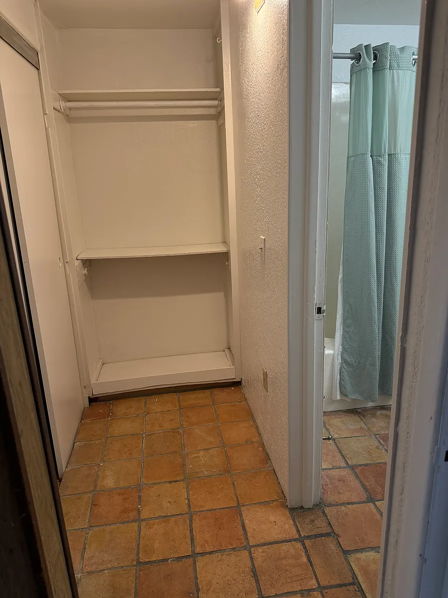 hall closets; full bath entry. Water; trash; Edison; gas and gardener paid by owner - 73295 Royal Palm Dr