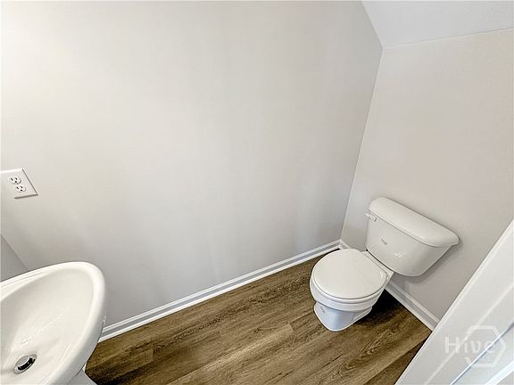 5th image of 684 Deer Meadow Way SE