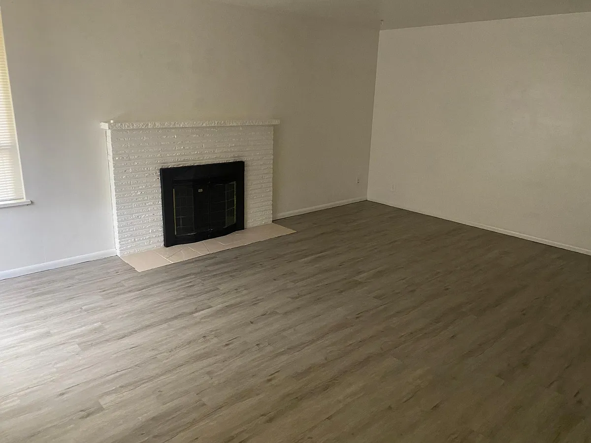 living room - 6400 42nd Ave S