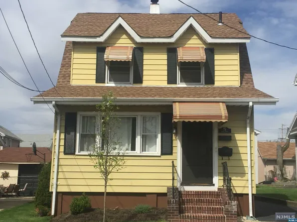75 Hill St, Bogota, NJ 07603