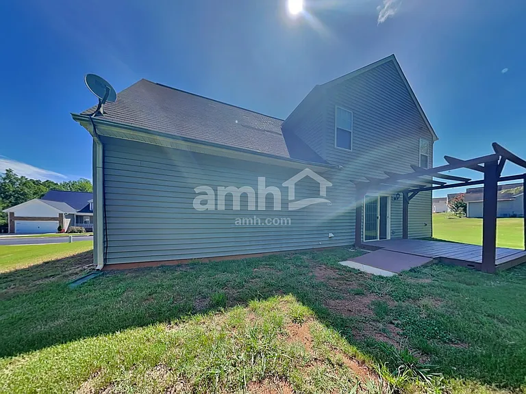 720 Waterbrook Ln — Photo 21