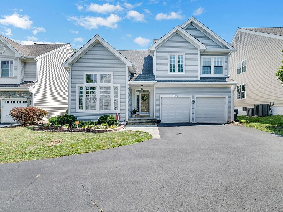 1st image of 46591 Hollymead Pl