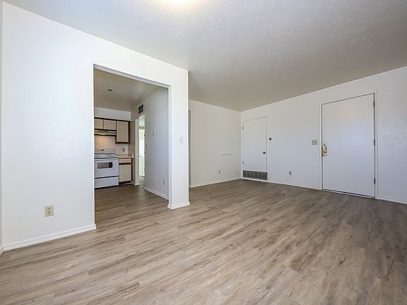 5th image of 312 E 24th St APT 1
