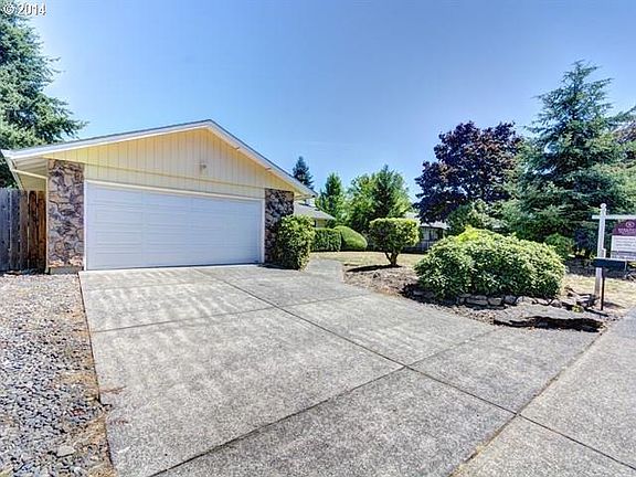 2nd image of 14004 SE McGillivray Blvd