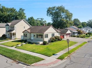 2006 Bonner St, Ferndale, MI 48220