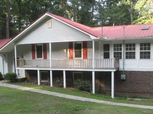 811 Robin St, Hamilton, AL 35570