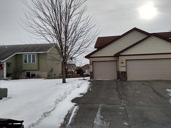 3rd image of 1334 Birch Dr
