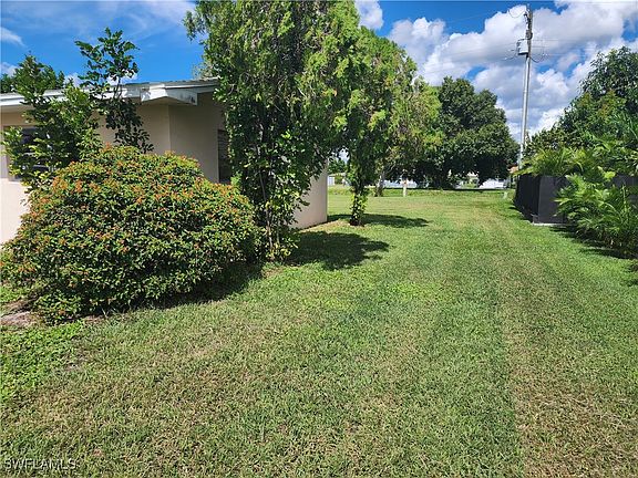 5th image of 1442 Alwynne Dr N