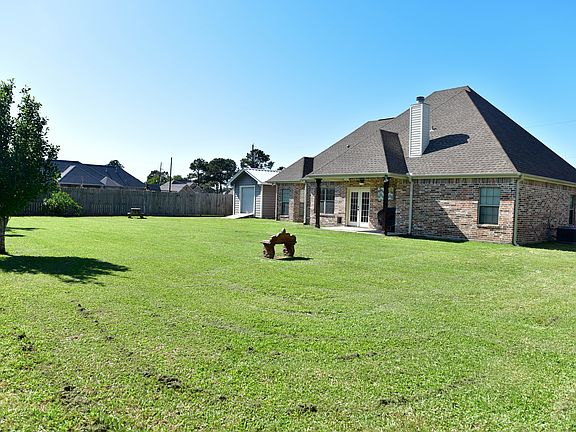 5th image of 745 Joshua Cir