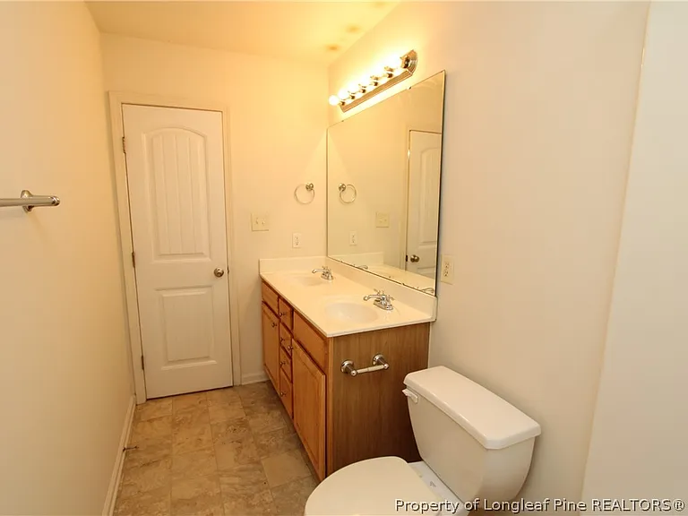 3921 Volkswalk Pl — Photo 22