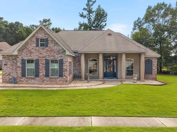 1311 Avenue Des Marquis, Covington, LA 70433