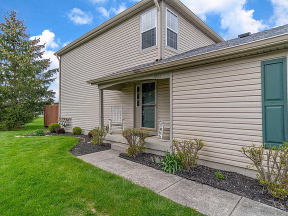 2nd image of 1971 Jasper Ln