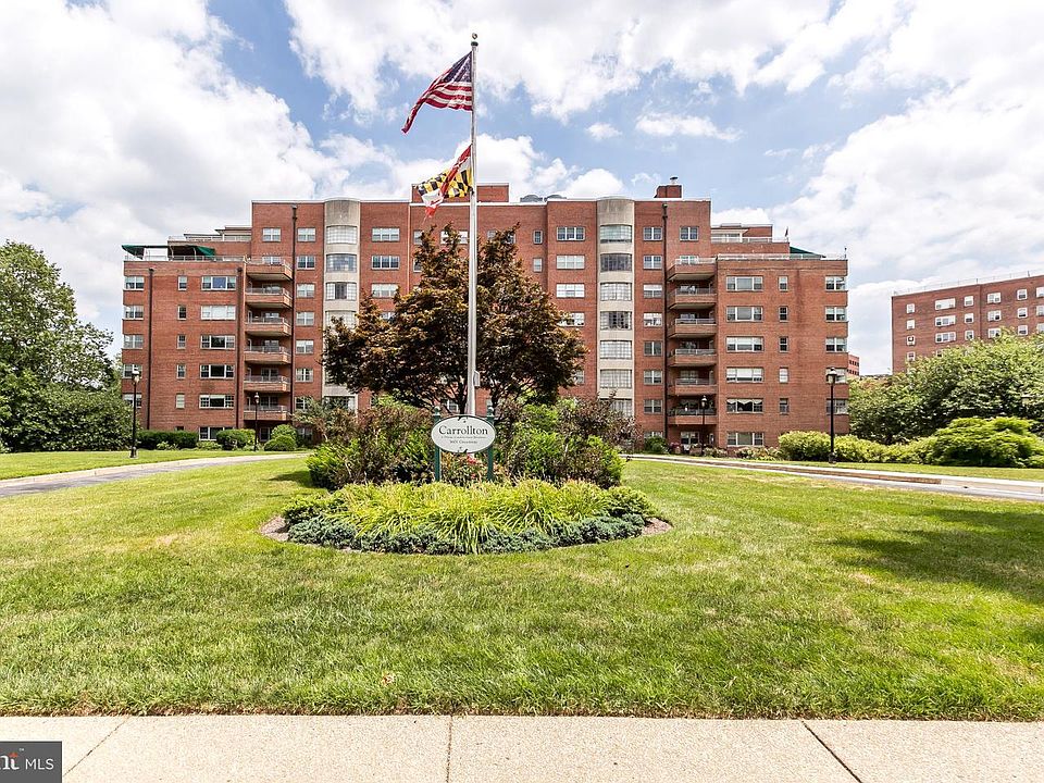 1st image of 3601 Greenway Unit 207