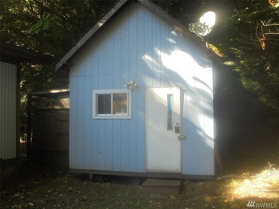 5th image of 83 Palomino Ln