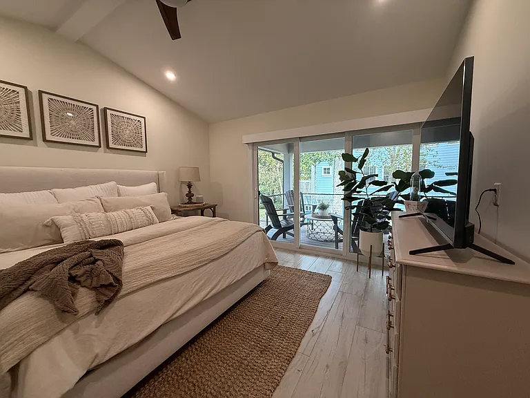 2101 Bartolome Rd — Photo 25