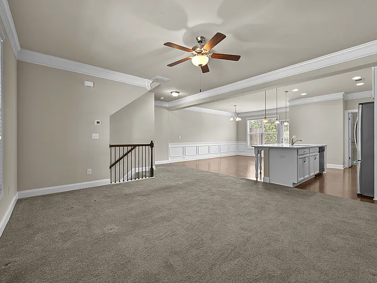2489 Village Park Bnd — Photo 8
