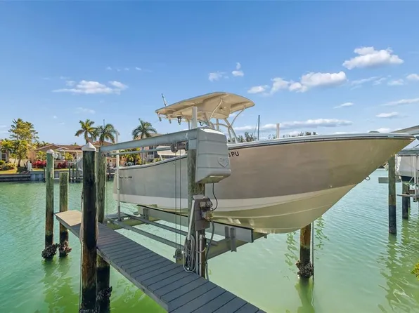 1117 Pinellas Bayway S APT 301, Tierra Verde, FL 33715