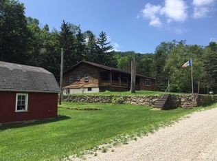 1939 Doehler Dr, Lansing, IA 52151