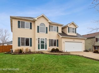 1434 Mesa Dr, Bolingbrook, IL 60490