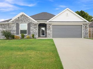 310 W Tyler Rd, Farmington, AR 72730