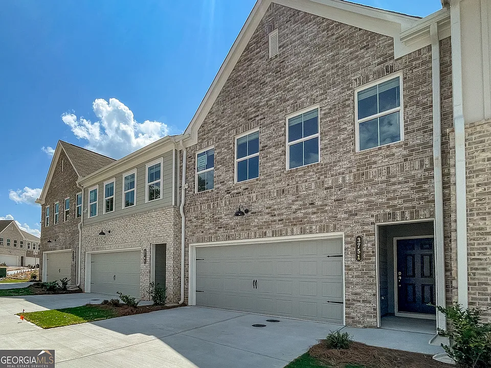 3731 Denton Dr #3731