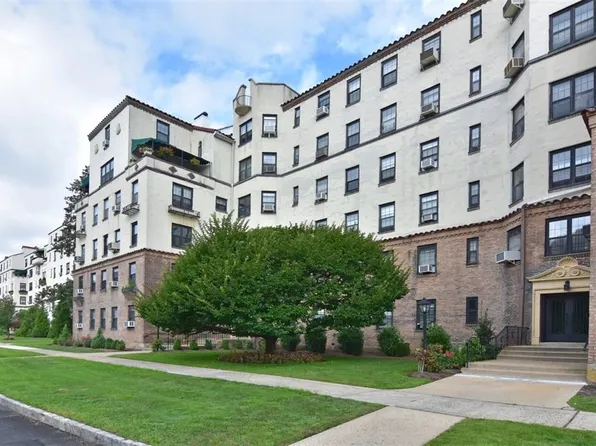 1273 North Avenue #3C, Ent.4, New Rochelle, NY 10804