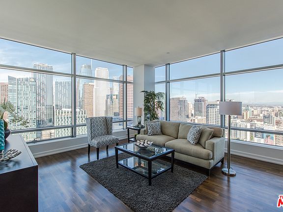 3rd image of 900 W Olympic Blvd Floor 27