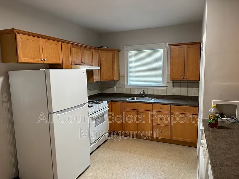 15 Forrester St #1 — Photo 10