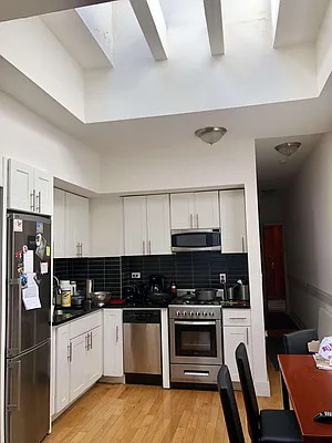 Rented by Compass | media 12