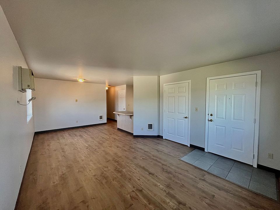 1st image of 808 E White Birch Ave APT 3
