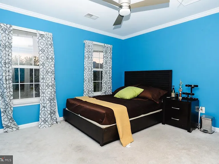 18278 Maple Spring Ct — Photo 27