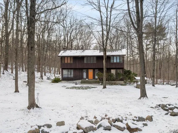 111 Philipse Brook Road, Garrison, NY 10524