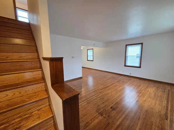 W 2nd St 1408-1410, 1408-1410 W 2nd St #1408-1410-1410, Cedar Falls, IA 50613