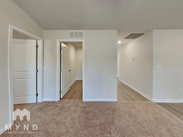 386 Ivy Bank Dr — Photo 12