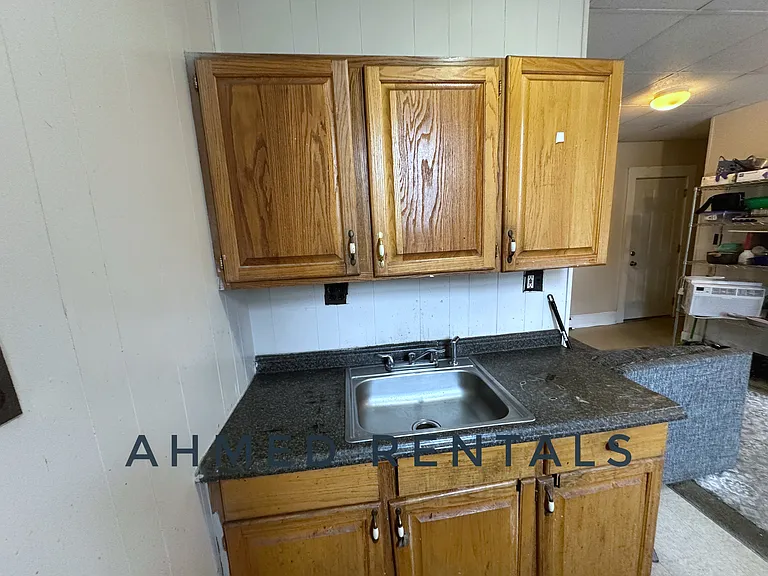 873 Congress St #2 — Photo 10
