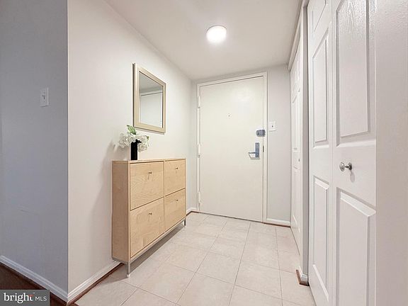 4th image of 7401 Westlake Ter APT 610