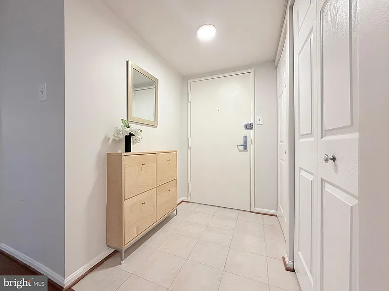 7401 Westlake Ter #610 — Photo 4
