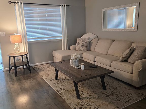 4th image of 29 Winesap Court #29