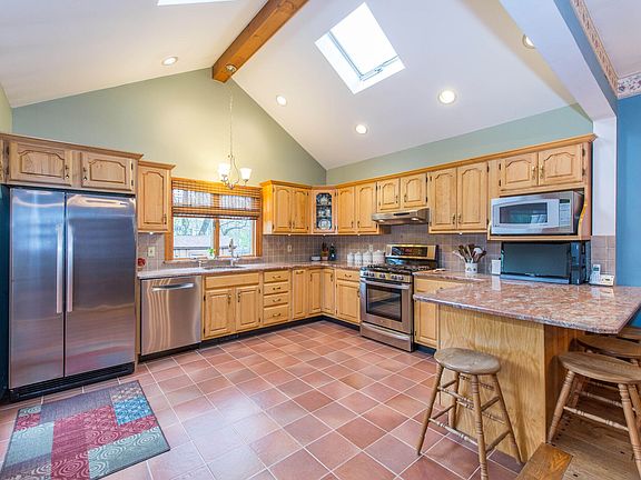 5th image of 27-19 Southern Dr #1X