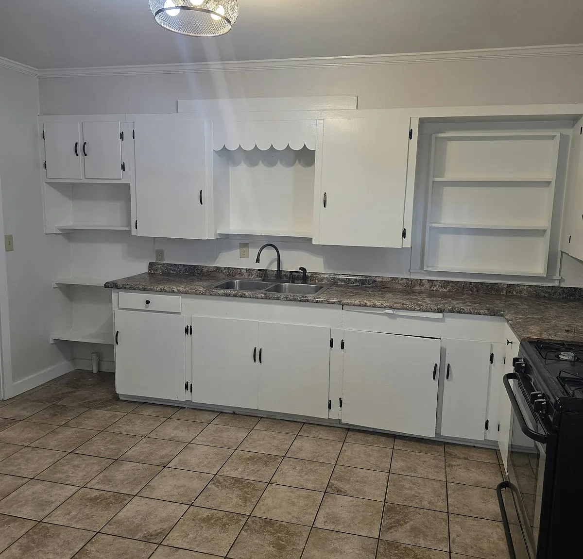 906 Quinn Street — Photo 4