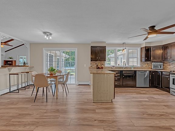4th image of 198 Meadow Wood Dr