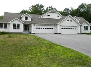 60 Burnham Rd, Saco, ME 04072