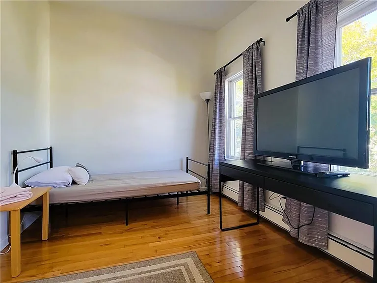 9 Narragansett Ave #3 — Photo 21