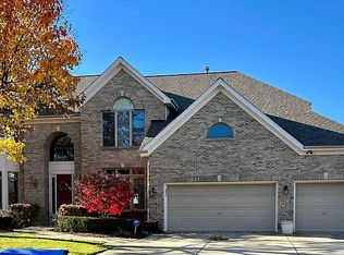 1643 Keim Cir, Geneva, IL 60134