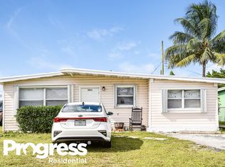 5631 S Rue Rd, West Palm Beach, FL 33415