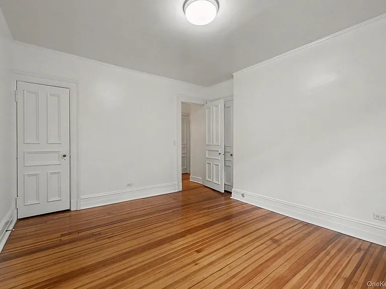 242 Mayflower Ave #1 — Photo 8