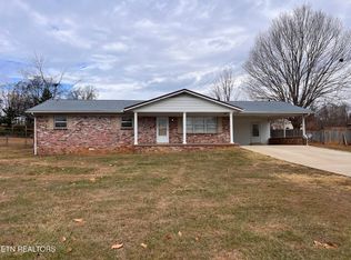 2116 Sentell Cir, Maryville, TN 37803